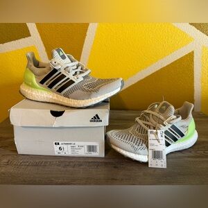 ADIDAS ULTRABOOST 1.0 MENS SHOES SIZE 6.5 ($190 Retail)
